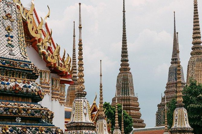 Lights, Camera, Landmark, & Canal: A Picture Perfect Bangkok Tour - Wat Arun (Temple of Dawn): river light and sharp spires