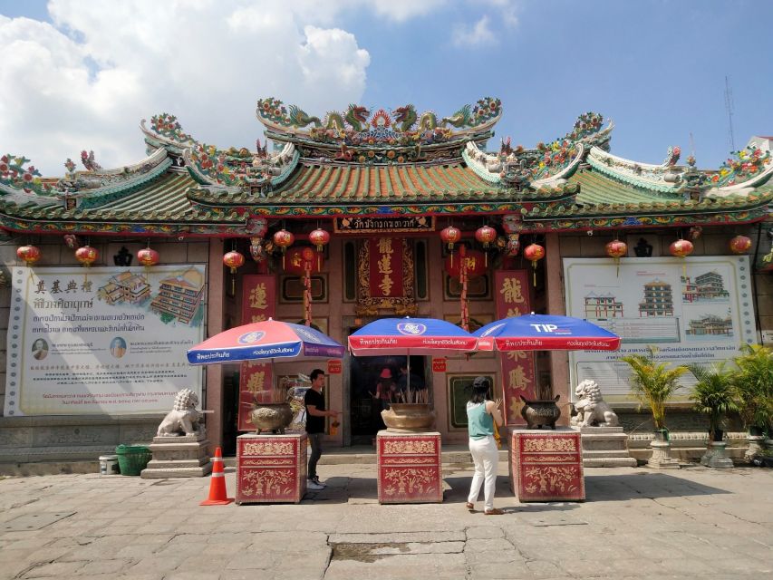 Local Life, Culture & Food Walking Tour at Chinatown - Markets That Smell Like Daily Work (Herbs, Crafts, and Color)
