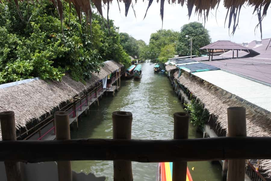 Local Weekend Markets: Khlong Lat Mayom & Chatuchak Tour - Should You Book This Khlong Lat Mayom & Chatuchak Tour?