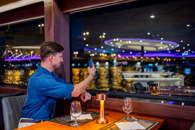 Luxury Dinner Cruise with Guide and Transfer (Opt. Executive Van) - More Sights After Dinner: Old Temples and Bridge Engineering
