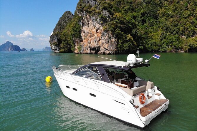 Luxury Private Motor Yacht Charter by Simba Sea Trips - Food and drinks: included meals that help the day feel truly easy