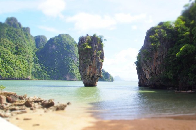 Luxury Small Group Phang Nga Bay and Beyond - Stop 4: Hong Island sea canoeing through caves and hongs