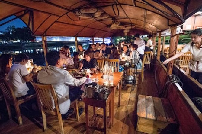Magical Evening Dinner Cruise on the Ping River - Why a Ping River dinner cruise works so well in Chiang Mai