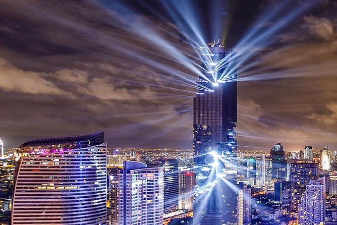 Mahanakhon Building Skywalk - Free Upgrade to Rooftop - What to bring (and what not to)