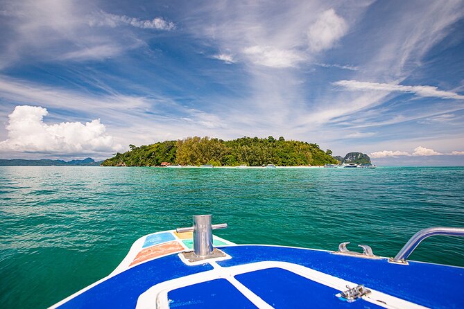 Maya Bay, Monkey Bay and Phi Phi Island Snorkeling Tour from Koh Lanta - Pileh Bay and Ko Phi Phi Lee: snorkeling time, coral, and small risks