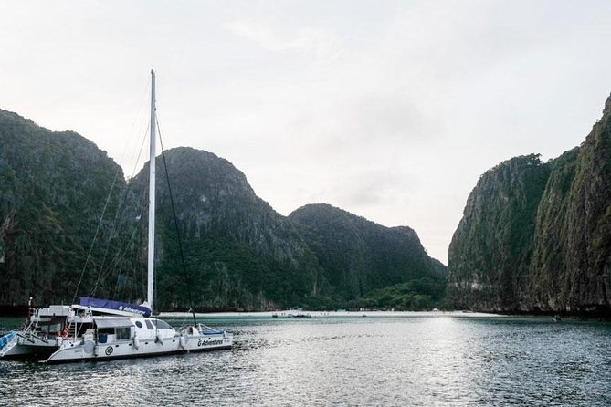 Maya Bay Sleep aboard Tour From Phi Phi - Maya Bay at Sunset and Night: Plankton Glow plus a Beach Party