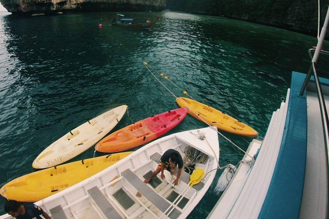 Maya Bay Sleep aboard Tour From Phi Phi - Sleeping on the Deck: What Overnight Really Feels Like