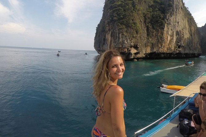 Maya Bay Sleep aboard Tour From Phi Phi - Morning Routine: Breakfast, Monkey Beach Snorkeling, and the Return at 10:00