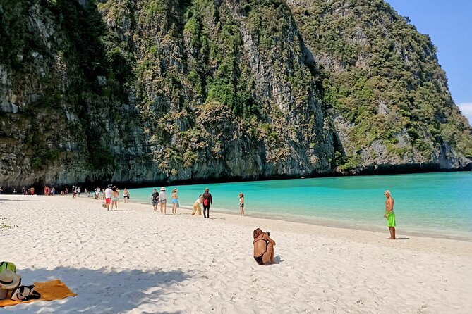 Maya Beach, Bamboo Island & Phi Phi Islands Tour From Phuket - Loh Samah Bay and Maya Bay: photos, rules, and the crowd reality
