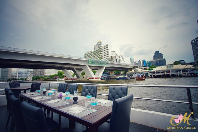 Meridian Sunset Dinner Cruise - Floating Paradise From ICONSIAM Bangkok - Meeting point at ICONSIAM: the easiest way to not waste time
