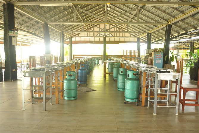 Morning Cooking Class in Organic Farm with Local Market Tour - How the class runs: from prep skills to real Thai technique