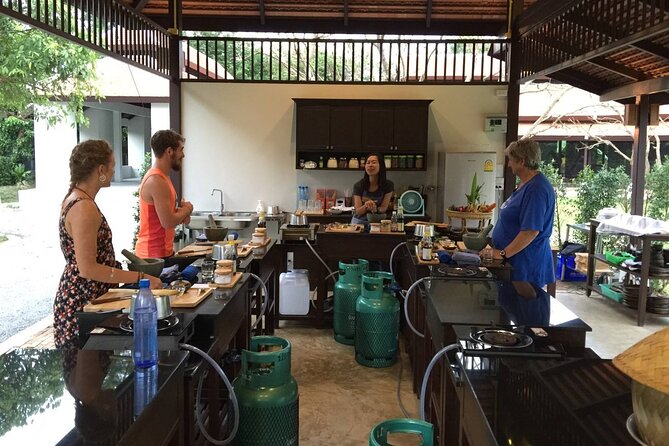 Morning Cooking Class in Traditional Pavilion with Beautiful Garden - Chiang Mai - Thai-Style Pavilion Cooking: Small Group, Real Hands-On Skills