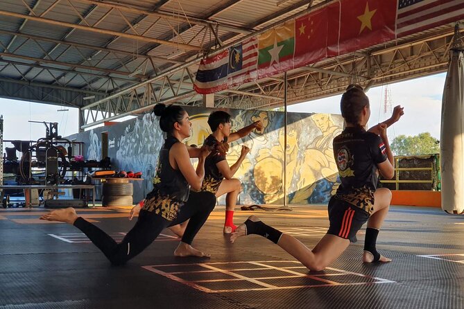 Muay Thai Boxing Class - Shower After Class: Plan Like a Local