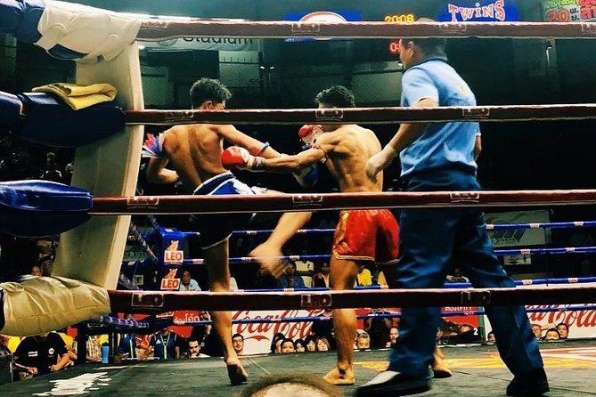 Muay Thai Boxing Show with Ringside Seats at Rajadamnern Stadium - Best time to sit, watch, and enjoy the show structure