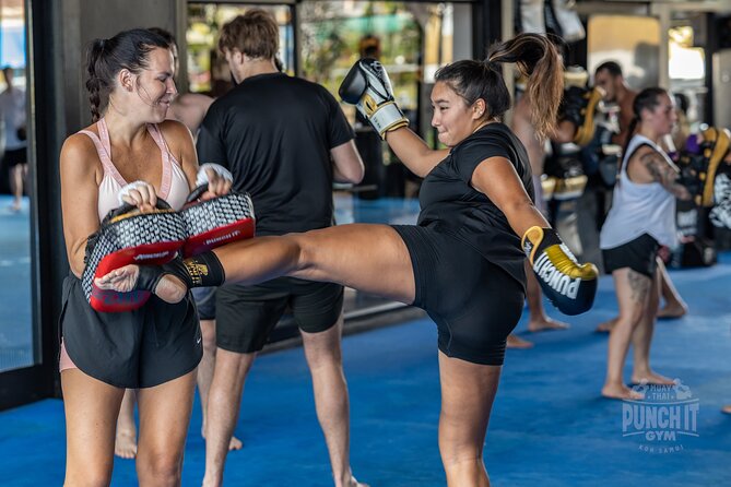 MuayThai Class for Beginners - Learning Muay Thai Basics: Punches, Kicks, and Technique Corrections