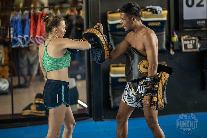 MuayThai Class for Beginners - Practical Tips So Your First Session Feels Good (Not Just Hard)