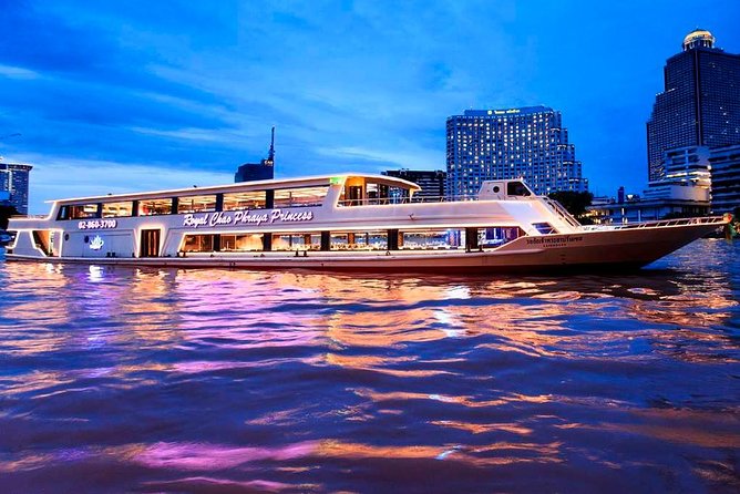 New Year Party : Chao Phraya Princess Dinner Cruise with Return Transfer - The Midnight Fireworks View: Wat Arun and the Riverfront Angle