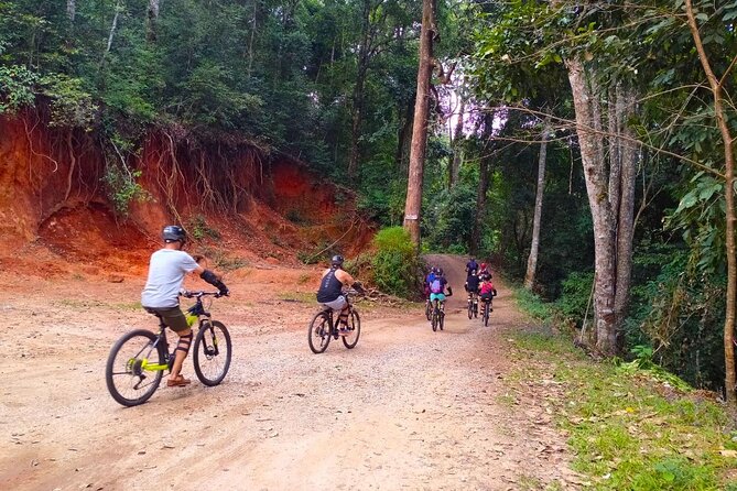 No.1 Chiang Mai: Epic Doi Suthep Downhill MTB Adventure - The Main Descent Toward Huay Tueng Thao: Highland Jungle, Short Ups, and Real MTB Terrain