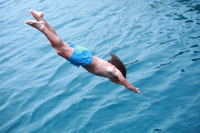 No Rush Morning & Afternoon 5 Stop Snorkeling tour for Koh Tao - Shark Bay: green turtles are the main event
