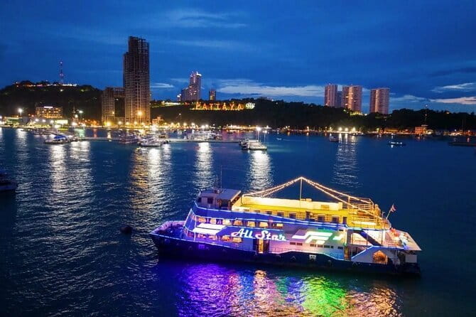 Ocean Pattaya Dinner Buffet Cruise - Who This Cruise Suits Best (And Who Should Rethink It)