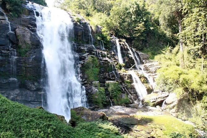 One day Doi Inthanon National Park & Trekking on Kew Mae Pan - Entering Doi Inthanon: a high-elevation day trip from Chiang Mai