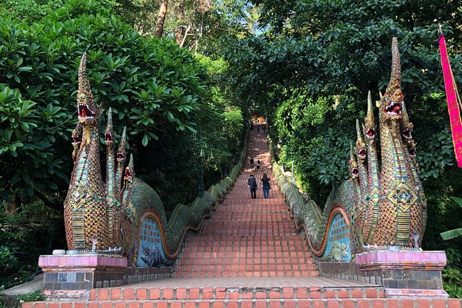One Day Highlight of Chiang Mai - Mae Ping River cruise: a calm reset between temples and market time