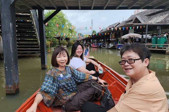 One Day Splendid Pattaya Private Day Tour from Bangkok - Pattaya Floating Market: wooden waterfront vibes and a fun market flow