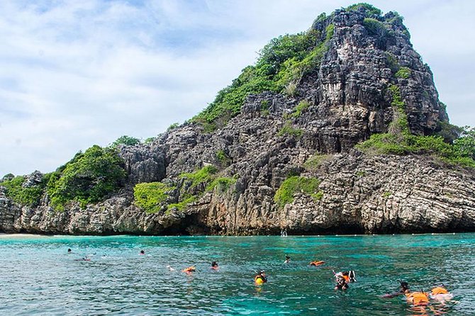 One Day Tour to Koh Rok & Koh Haa By Tin Adventure Sea Tour from Koh Lanta - Koh Lanta Pickup and Pier Timing: How the Morning Flows