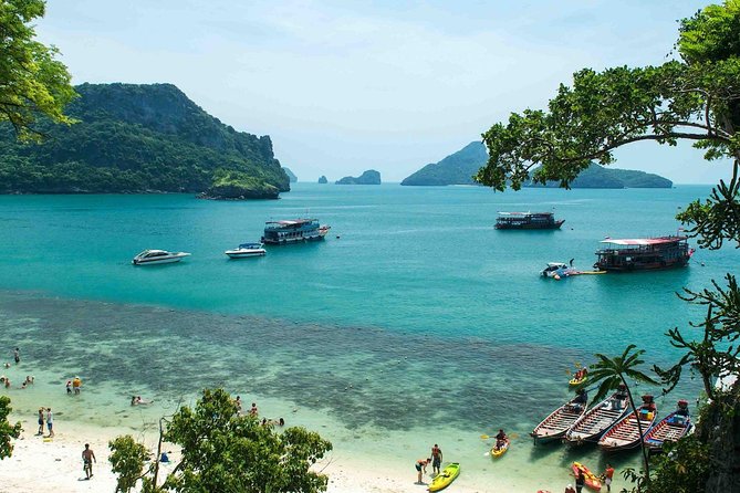 One day trip to Angthong Marine Park by big boat - Lunch on the Boat: Food You Can Trust Between Stops