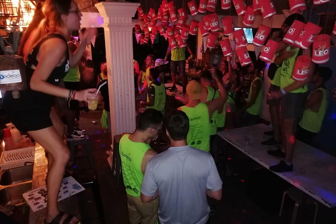 Pai Pub Crawl - The 7pm start: free dinner, games, and team energy