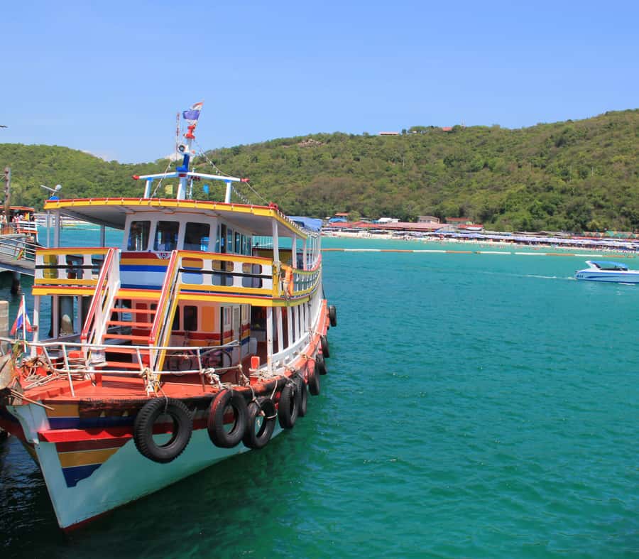 Pattaya: 3 Islands Boat Tour with Water Activities and Lunch - Koh Khrok: fishing and sightseeing in calmer waters