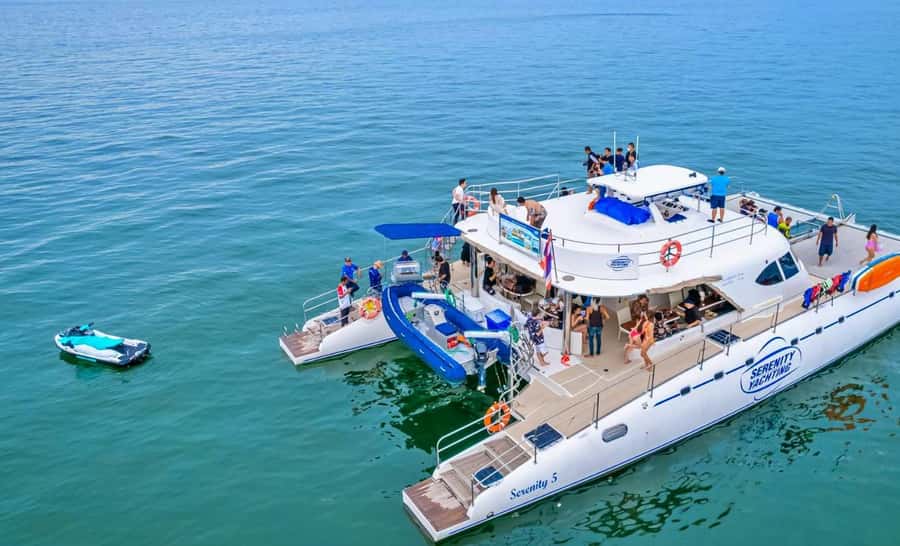 Pattaya: 3 Islands Catamaran Tour with Buffet Lunch - From Pattaya City to Ocean Marina Jomtien: The Day Starts Easy