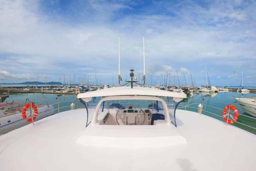 Pattaya: 3 Islands Catamaran Tour with Buffet Lunch - Stop 2: Koh Rin’s Long Sandy Beach and Snorkeling Time (Turtle Season Included)