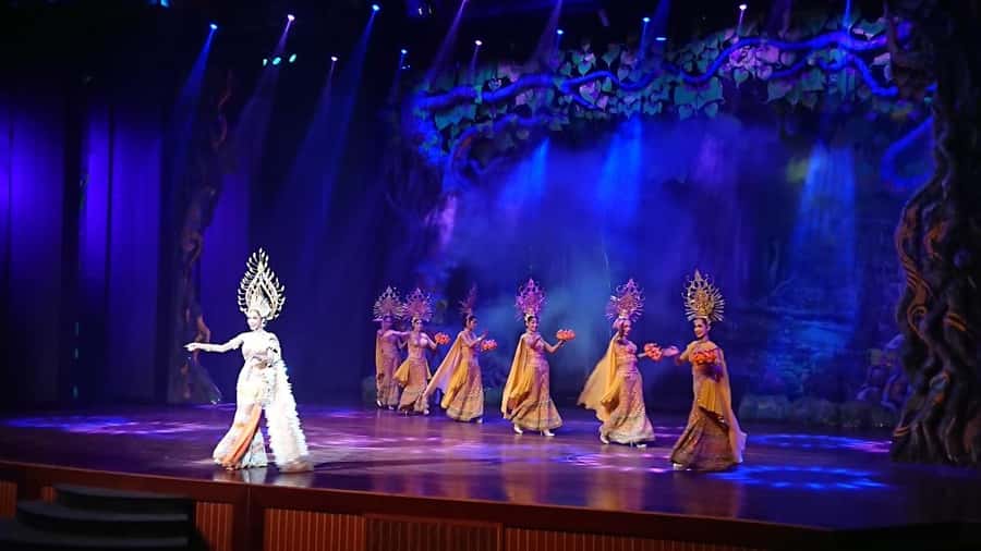 Pattaya: Alcazar Cabaret Show VIP Seat with Private Transfer - The Show Itself: Thai Dance Meets Impersonations and Comedy