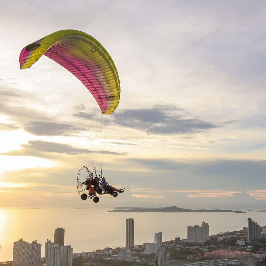 Pattaya: Beach + City Scenic Paramotor Flight by BFA - Weather, Weight Limits, and Who Should Skip This