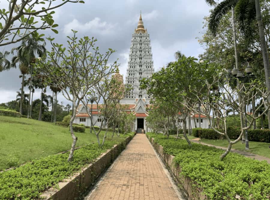 Pattaya: Checkout Temple Tour - A 4-hour Pattaya temple loop that respects your time