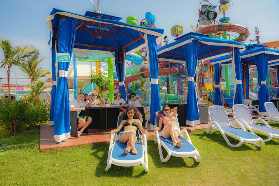 Pattaya: Columbia Pictures Aquaverse Cabana Experiences - Your VIP Cabana: privacy, space, and group comfort