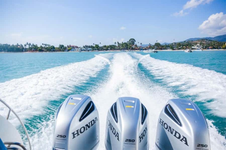 Pattaya: Coral Island Speed Boat, Sea Walker and Lunch - Lunch on the island: Thai food plus a real break