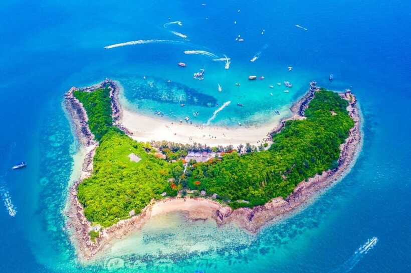 Pattaya: Coral Island Tour with Indian Lunch / Thai Lunch - Lunch in Pattaya: included, but choose wisely (Indian vs Thai)