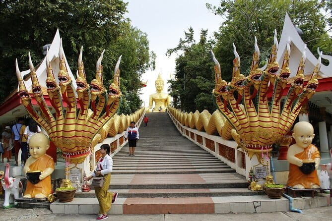 Pattaya Discovery Tour with Floating Market - A Fast 5 Hours Around Pattaya, Starting at Dusit Thani