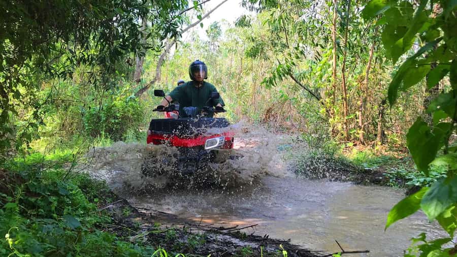 Pattaya: Eco ATV Off-Road Experience - Guide Style and Route Choices: Why the Small Group Matters