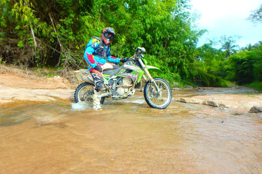Pattaya: Full-Day Guided Enduro Tour with Meal - Skill Levels: How Guides Keep It Fun for Beginners and Real for Experts