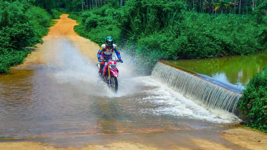 Pattaya: Half-Day Guided Enduro Tour with Meal - Pickup Zones and the 700 THB Round-Trip Surcharge
