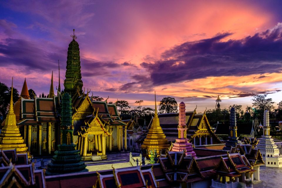 Pattaya: Mini Siam and Mini Europe Entry Ticket - Rules that affect your experience (and your photos)