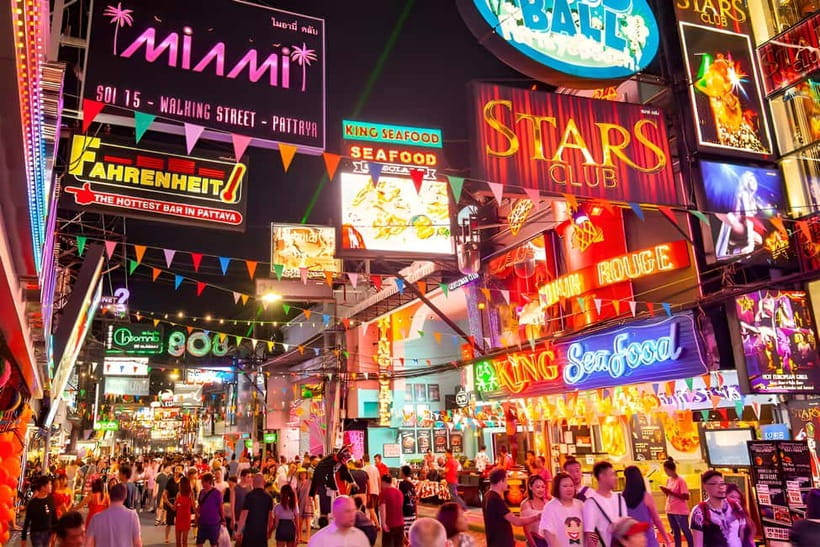 Pattaya: Rooftop, Nightclubs, Nightmarket & Walking Street - Getting There: 8:00 PM Rooftop Start vs 9:30 PM Indy Market Join