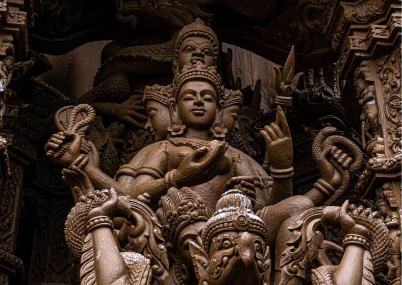 Pattaya: Sanctuary of Truth Admission with Guided Tour - Timing That Works: Opening Hours, Last Entry, and Performance Slots