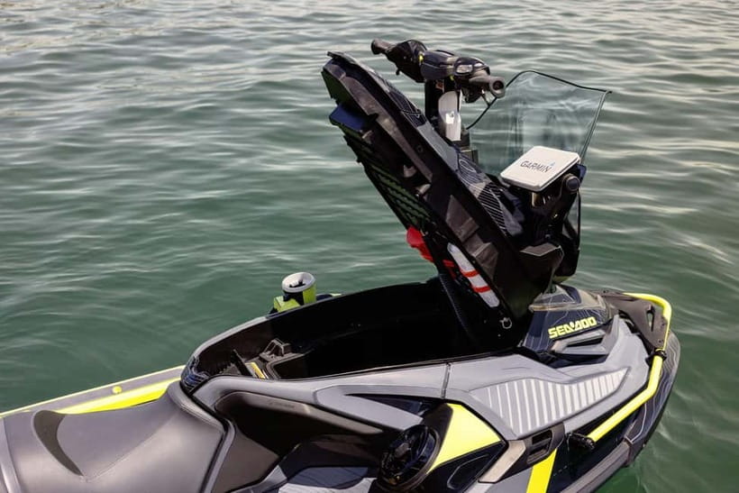 Pattaya: Seadoo Jet Ski Rental - Entering the Jomtien Beach scene: where your jet ski starts