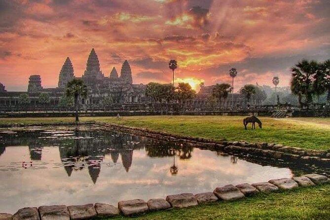Pattaya to Angkor Wat 2 days 1 night Private tour - Angkor National Museum and Wat Thmey Killing Fields: context before the stone