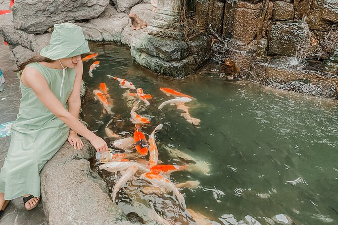 Pattaya Underwater World Tickets with Optional Hotel Pickup - Shops, Souvenirs, and the Not-So-Serious Extras
