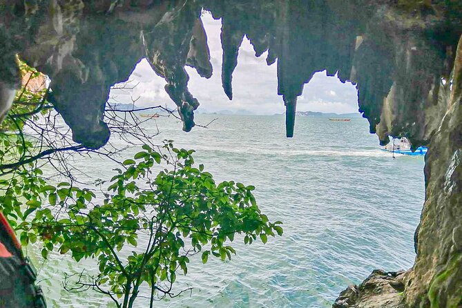 Phang Nga Bay, James Bond Island by Premium Speedboat - Royal Phuket Marina: Getting Set Up Before the Bay